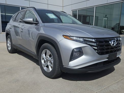 Used 2024 Hyundai Tucson SEL FWD image 4