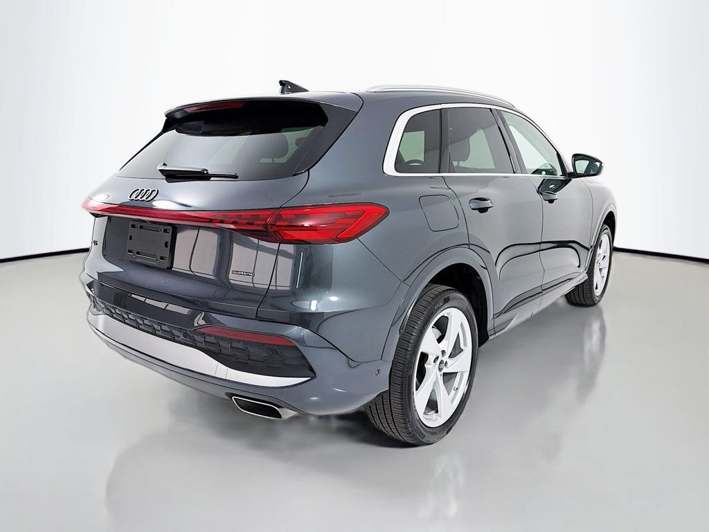 Used 2025 Audi Q5 Premium Plus w/ Premium Plus AWD/4WD image 7