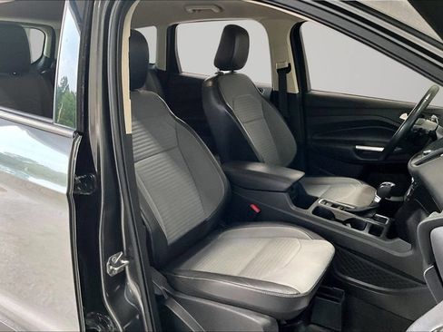 Used 2018 Ford Escape SE w/ SE Sport Appearance Package FWD image 28