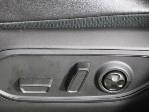 New 2025 Jeep Grand Cherokee Limited w/ Black Appearance Package image 24