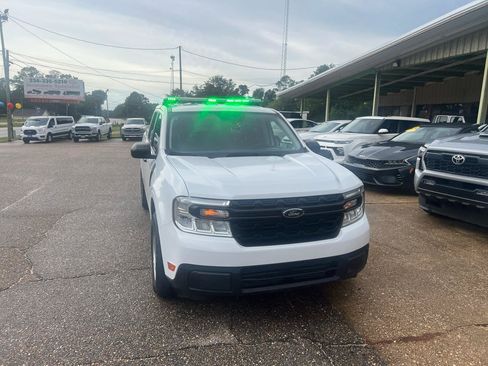 Used 2024 Ford Maverick XL FWD image 3