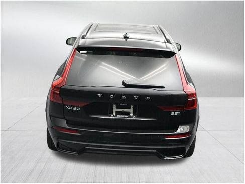New 2026 Volvo XC60 B5 Ultra AWD/4WD image 16
