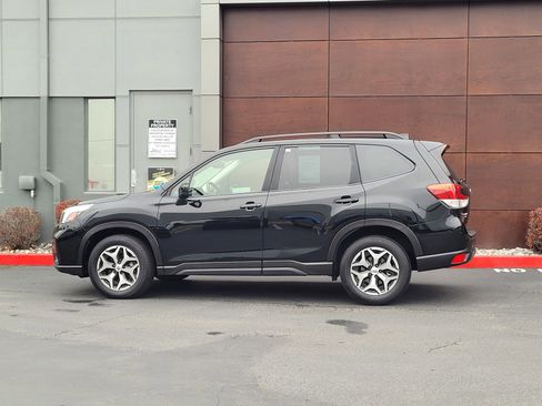 Used 2021 Subaru Forester Premium w/ Popular Package #1 image 7