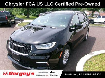 Certified 2024 Chrysler Pacifica Touring-L
