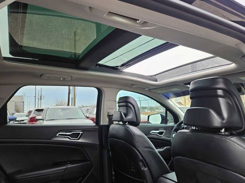 Certified 2024 Kia Sportage SX image 22