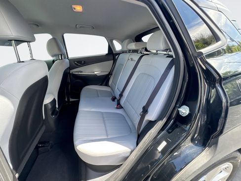 Used 2023 Hyundai Kona SEL w/ Cargo Package FWD image 14