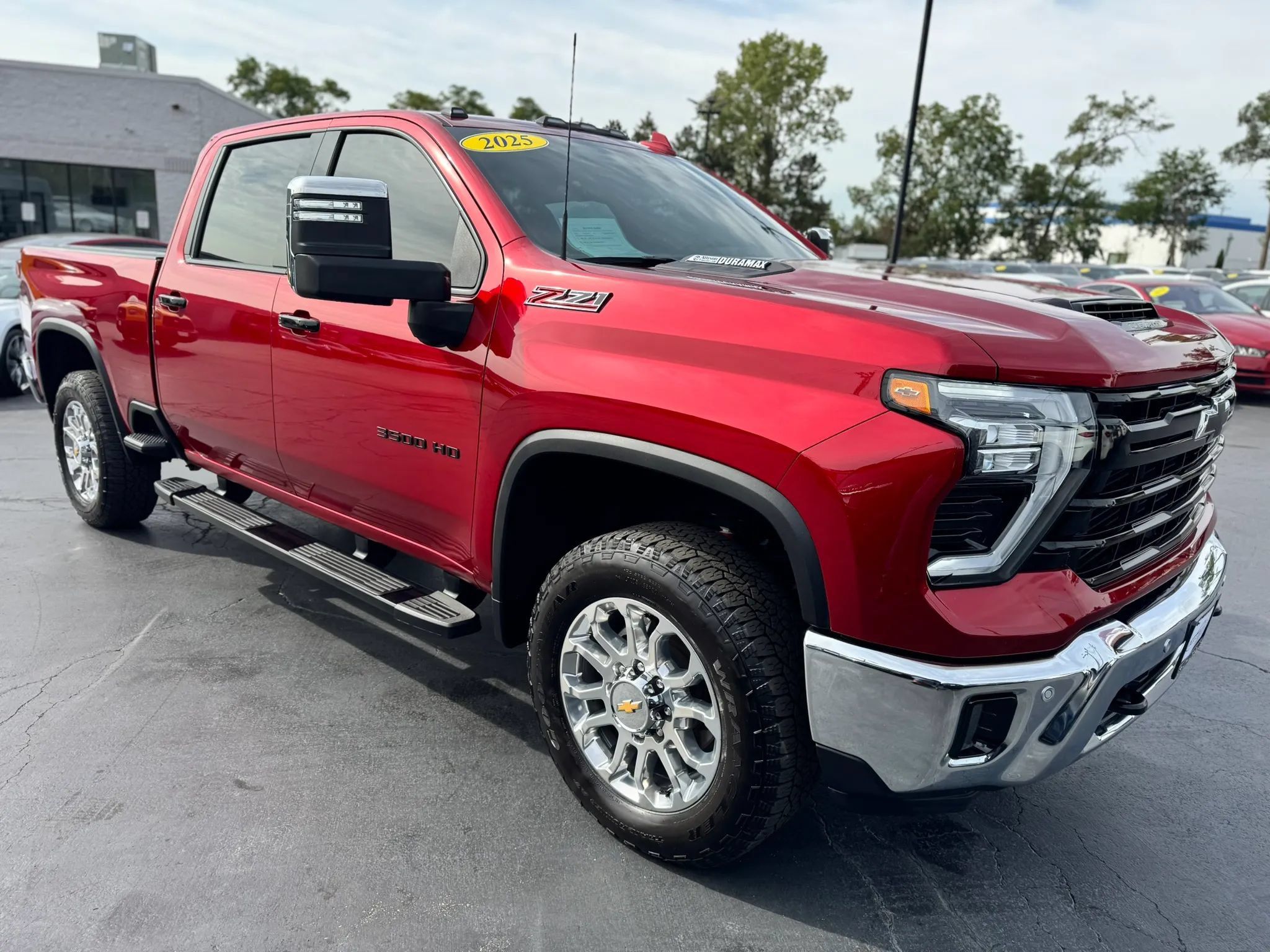 Used 2025 Chevrolet Silverado 3500 LTZ w/ LTZ Plus Package AWD/4WD image 7