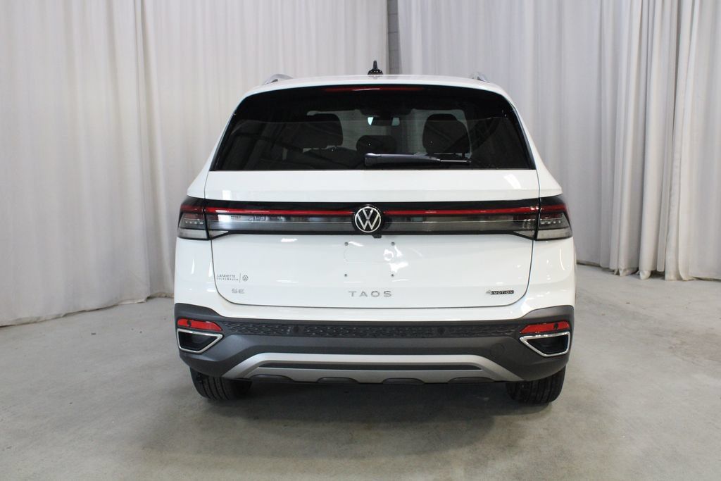 New 2026 Volkswagen Taos SE AWD/4WD image 24