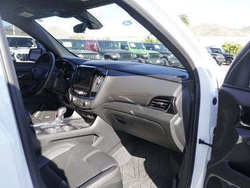 Used 2023 Chevrolet Traverse RS w/ LPO, Cargo Package image 23