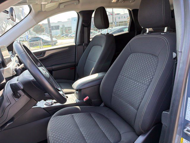 Used 2024 Ford Escape Active FWD image 17