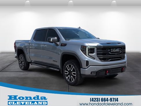 Used 2024 GMC Sierra 1500 AT4 w/ Technology Package image 1