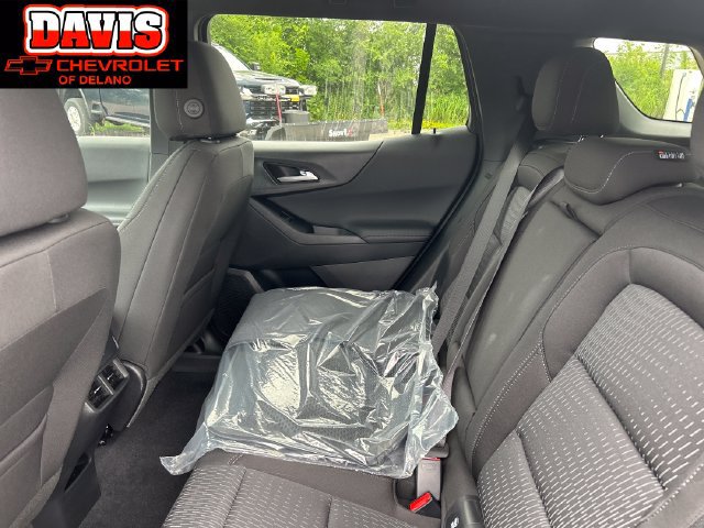 New 2026 Chevrolet Equinox LT w/ Safety and Technology Package AWD/4WD image 13