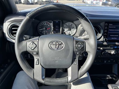 Used 2023 Toyota Tacoma TRD Sport w/ Technology Package RWD image 11