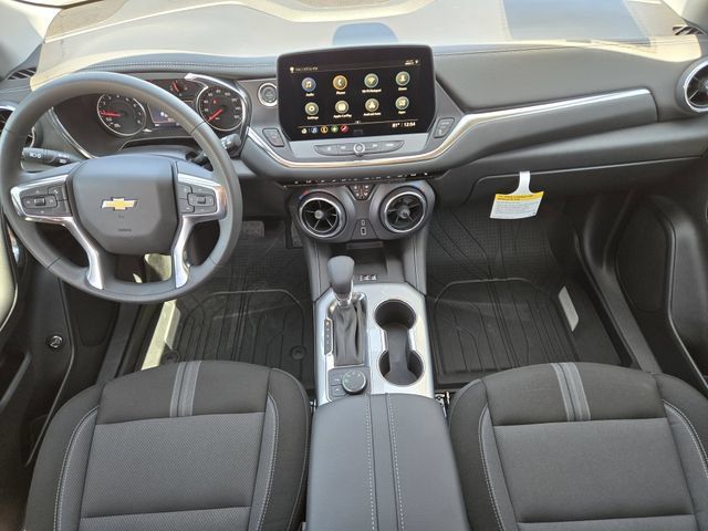 New 2025 Chevrolet Blazer LT w/ Convenience Package AWD/4WD image 20