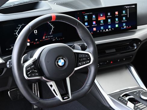 Certified 2025 BMW M240i Coupe image 12