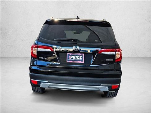 Used 2022 Honda Pilot Touring image 7