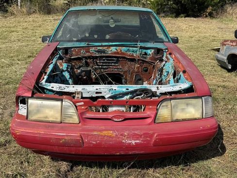 Used 1992 Ford Mustang LX image 4