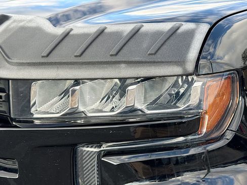 Used 2020 Chevrolet Silverado 1500 LT Trail Boss image 9