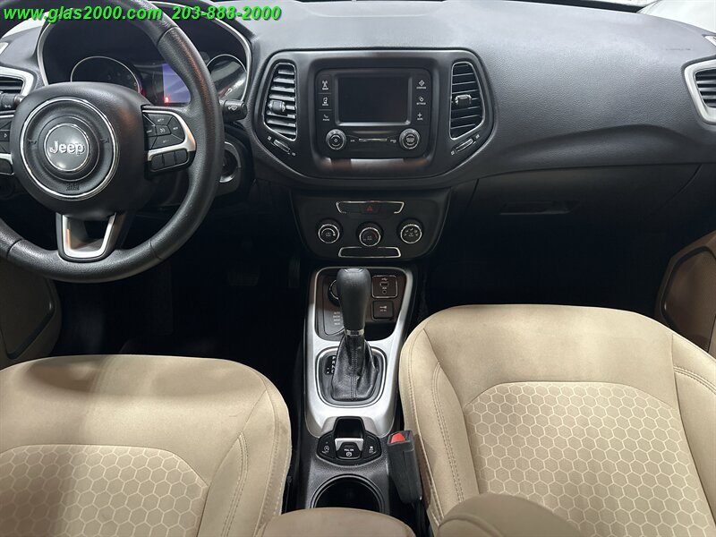 Used 2018 Jeep Compass Sport AWD/4WD image 6