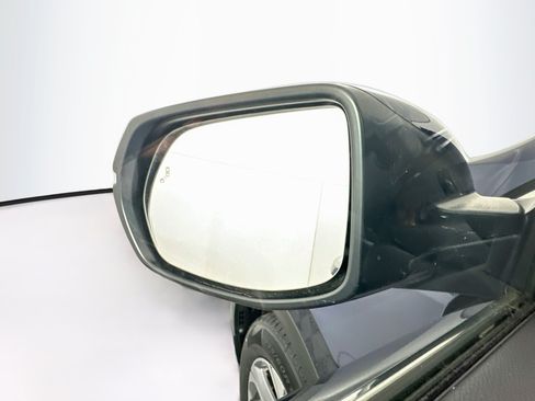 Used 2018 Honda CR-V EX image 16