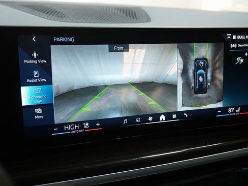 Used 2024 BMW X5 xDrive50e w/ Premium Package image 25