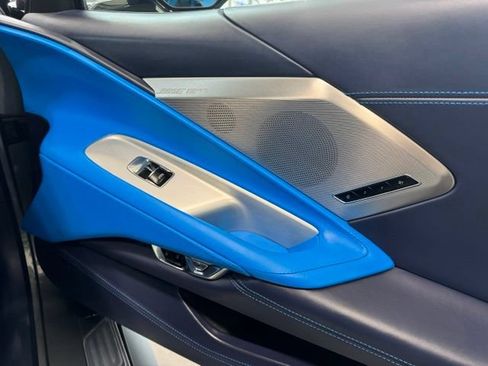 Used 2022 Chevrolet Corvette Stingray Premium Cpe w/ Z51 Performance Package RWD image 21