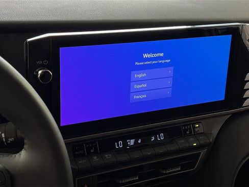 Used 2025 Toyota Camry XSE FWD image 15