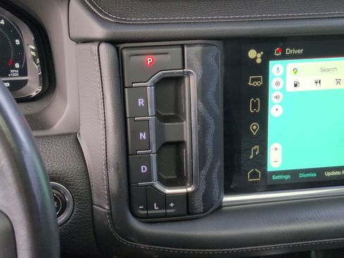 Used 2022 GMC Yukon XL Denali image 26