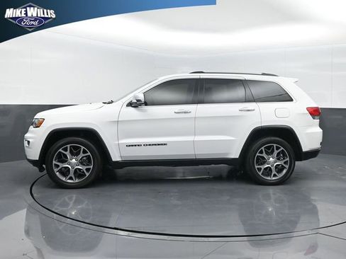 Used 2019 Jeep Grand Cherokee Limited w/ Trailer Tow Group IV image 4