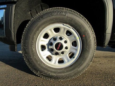 New 2026 GMC Sierra 3500 Pro w/ Convenience Package image 8