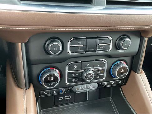 Used 2024 Chevrolet Tahoe High Country w/ Max Trailering Package AWD/4WD image 31