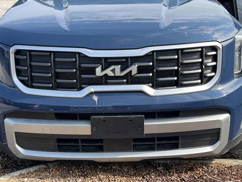 Used 2023 Kia Telluride S w/ S Sunroof Package AWD/4WD image 9