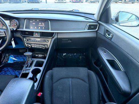 Used 2020 Kia Optima LX image 22