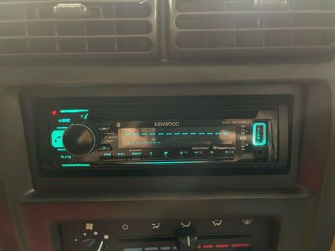 Used 1997 Jeep Wrangler Sahara image 16