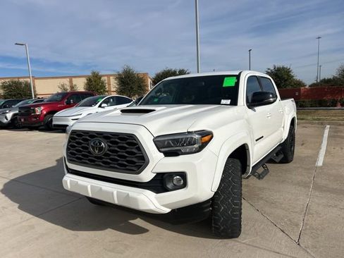 Used 2022 Toyota Tacoma TRD Sport image 8
