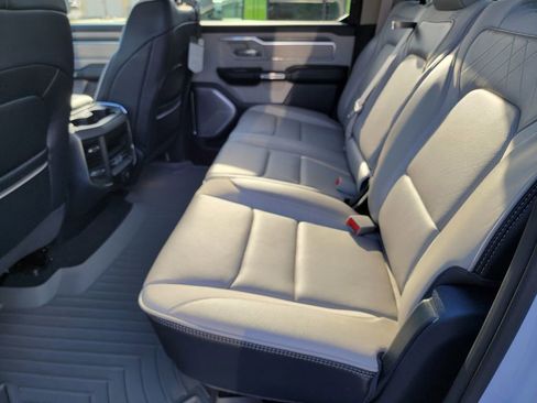 Used 2022 RAM 1500 Limited image 12