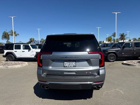 Used 2025 GMC Yukon Denali AWD/4WD image 6