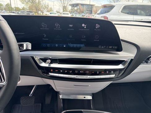 New 2026 Cadillac Lyriq Sport image 14