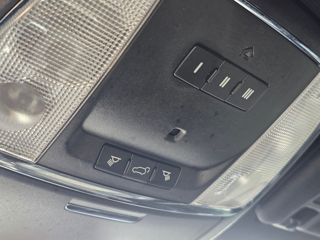 Used 2017 Jeep Grand Cherokee Altitude AWD/4WD image 36