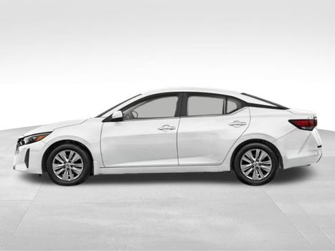 Used 2024 Nissan Sentra S FWD image 33