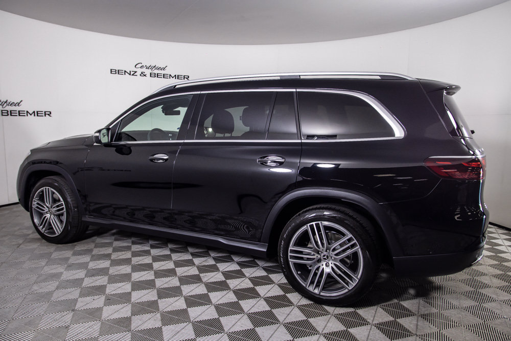 Used 2026 Mercedes-Benz GLS 450 4MATIC image 13