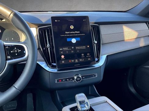 New 2026 Volvo XC90 B6 Plus w/ Protection Package Premier image 6