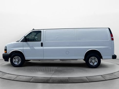 Used 2021 Chevrolet Express 2500 Extended w/ Driver Convenience Package RWD image 2