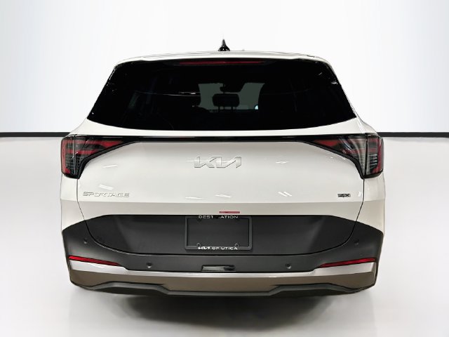 Certified 2026 Kia Sportage LX AWD/4WD image 6