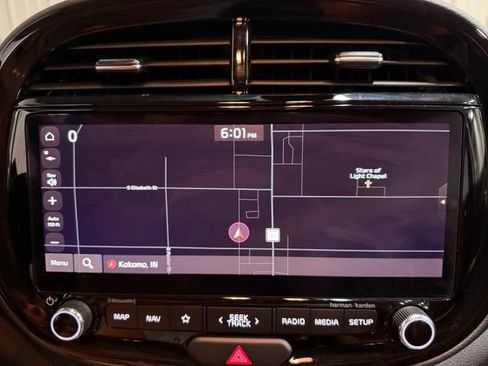 Used 2025 Kia Soul EX FWD image 39