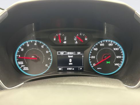 Used 2018 Chevrolet Equinox LT image 13