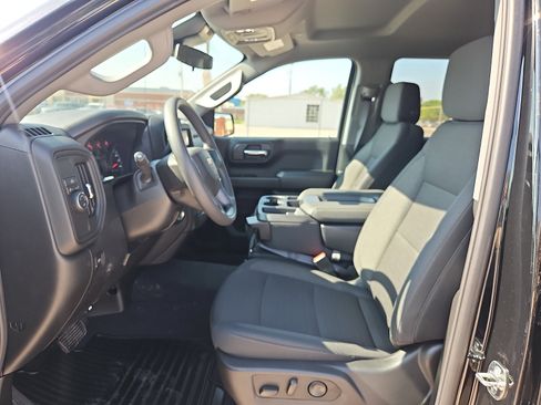 New 2026 Chevrolet Silverado 1500 Custom RWD image 15