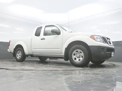 Used 2019 Nissan Frontier S image 25