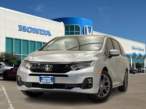 New 2026 Honda Odyssey Touring image 1
