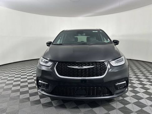 New 2026 Chrysler Pacifica Select FWD image 11